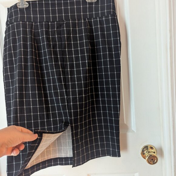 A B N checkers skirt - XL - Picture 4 of 5